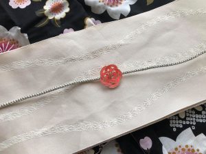浴衣に気軽に使える帯どめ
