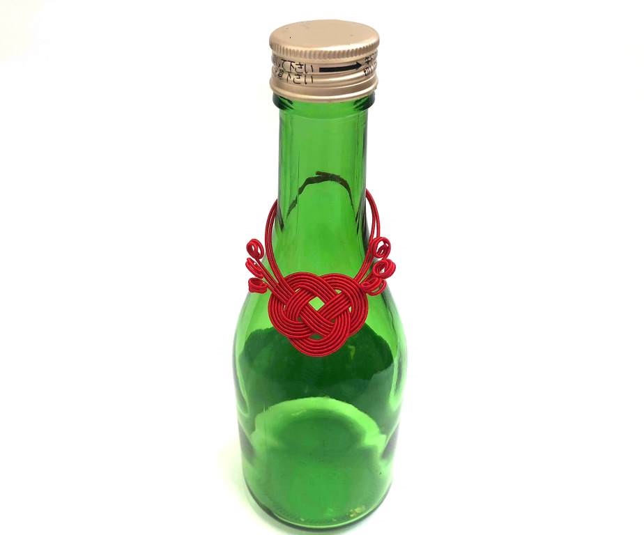 水引あわじ結びの瓶飾り、ボトル飾り｜日本酒を華やかに演出
