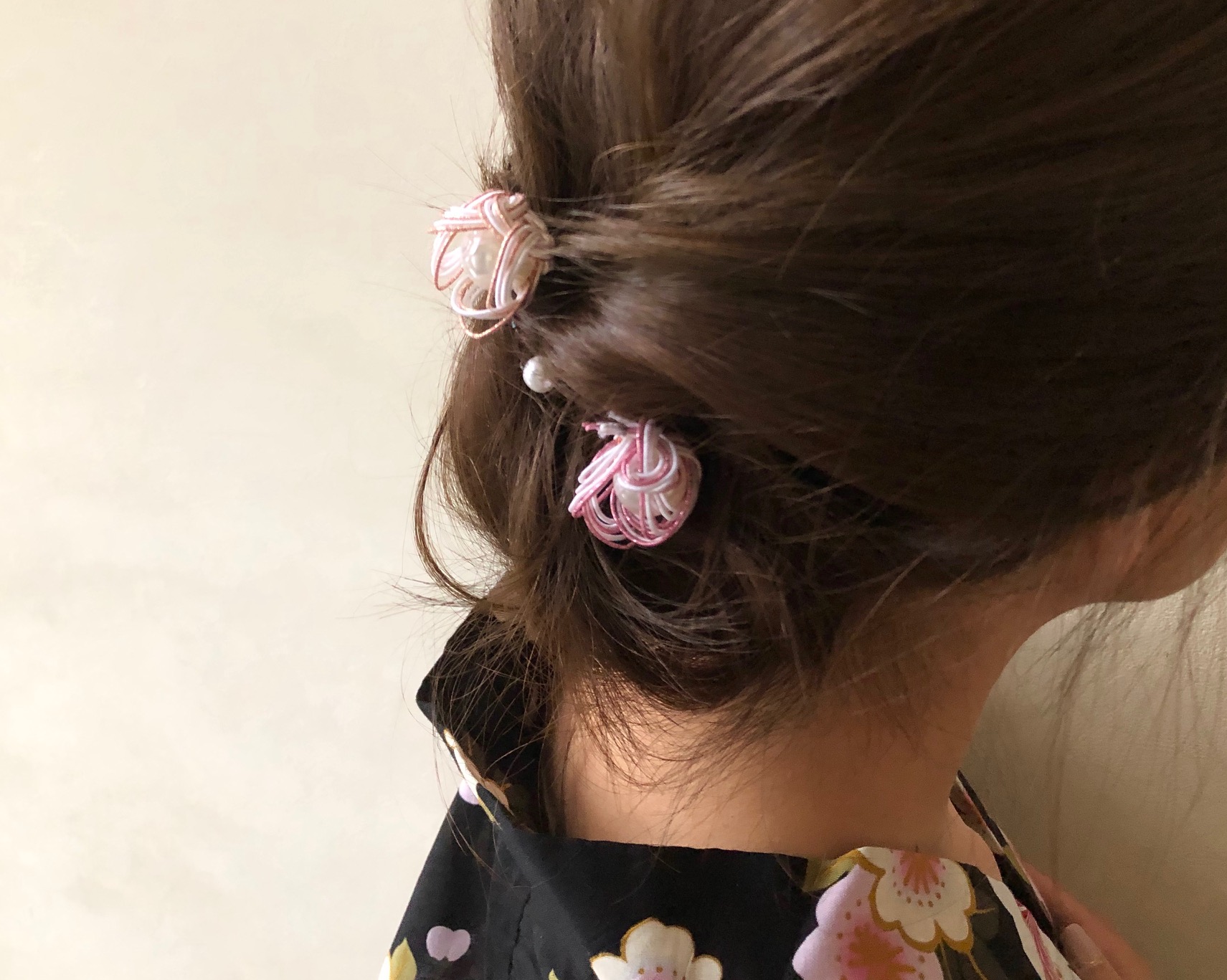 立体梅結びのヘアアクセサリー