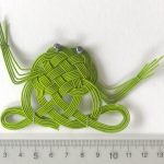 水引亀結びを応用して作った蛙