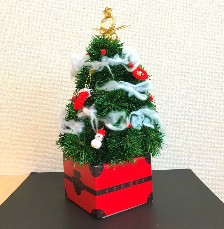 水引で作ったクリスマスツリーです！