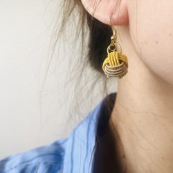 水引モンキー結びのピアス