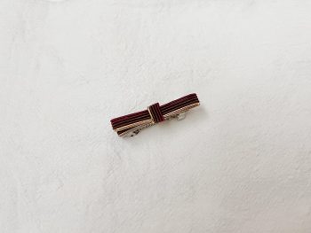 水引紐で作るリボンのバレッタ 水引紐で作るリボンのバレッタ