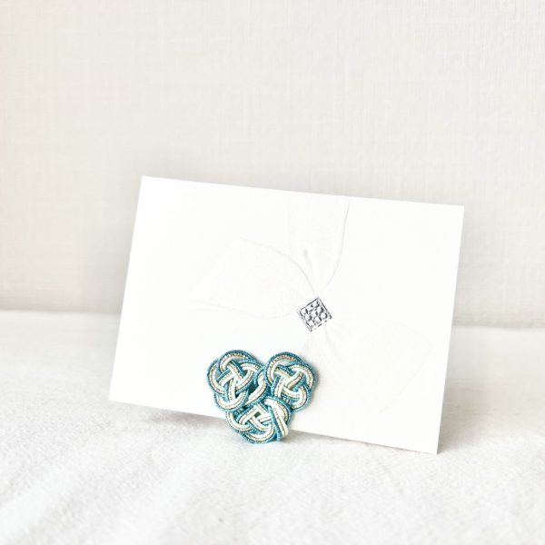 水引あわじ結びのカードスタンド｜ブライダルや宴席の演出にハートのデザインで