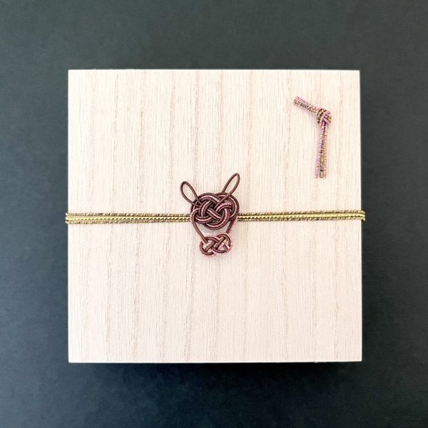 水引あわじ結びのラッピング飾り｜年始のご挨拶ギフトは干支の飾りで華やかに