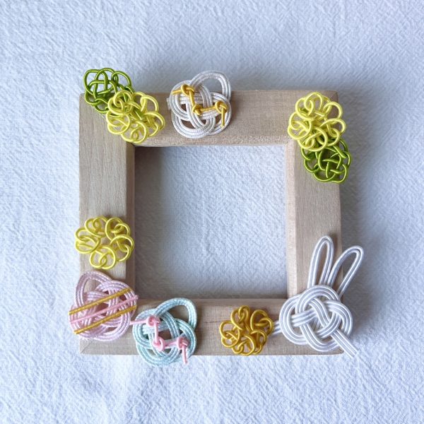 水引で飾るイースターのフォトフレーム｜季節ごとテーマを変えてレジ横やテーブル装飾にも