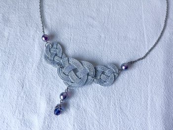 水引あわじ結びのネックレス