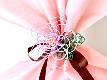 水引追いかけ梅結びのラッピング飾り