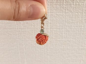水引あわじ玉のチャーム 水引あわじ玉のチャーム